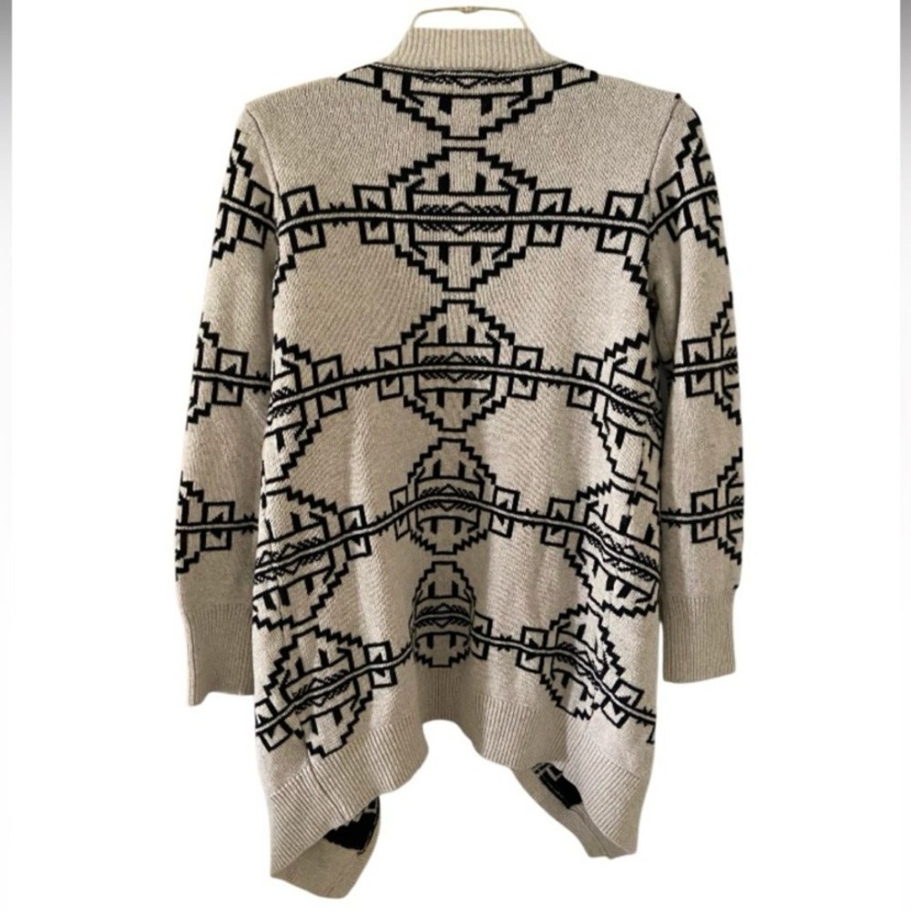 Staring at Stars Cream and Black Geometric Cardigan Medium - Picture 3 of 7